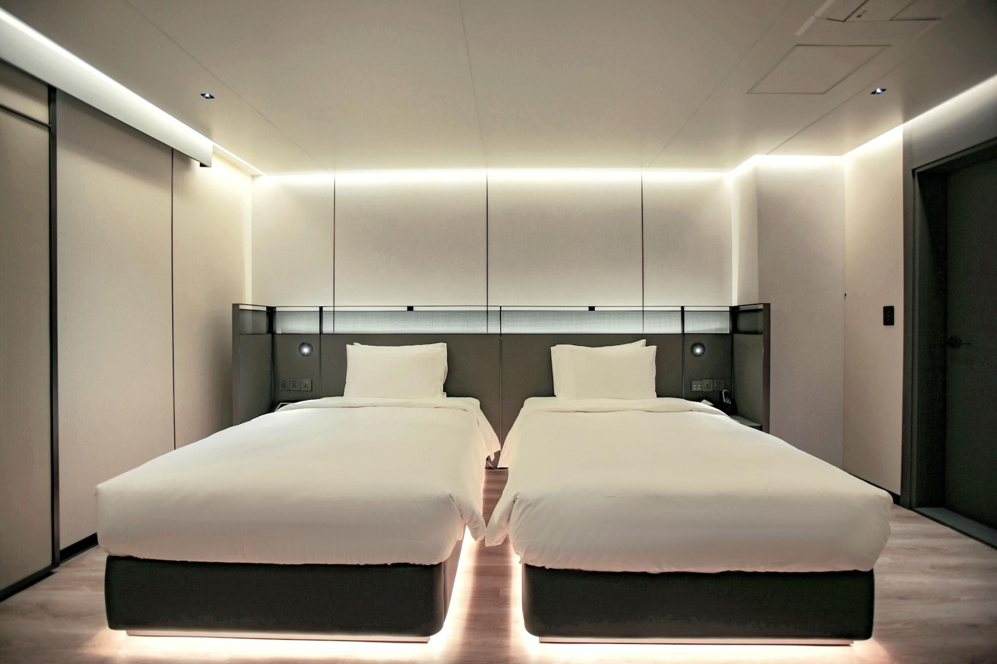 L&L City Hotel Jeju Buitenkant foto
