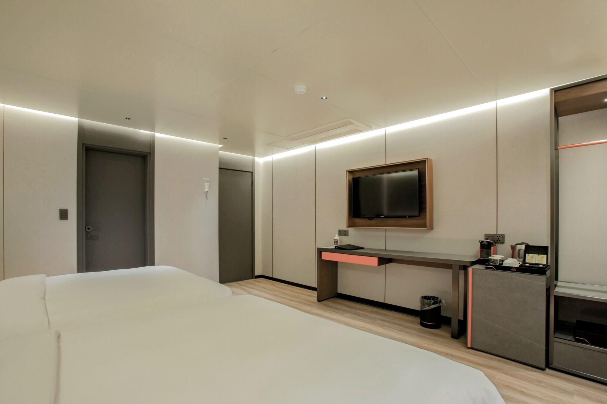 L&L City Hotel Jeju Buitenkant foto